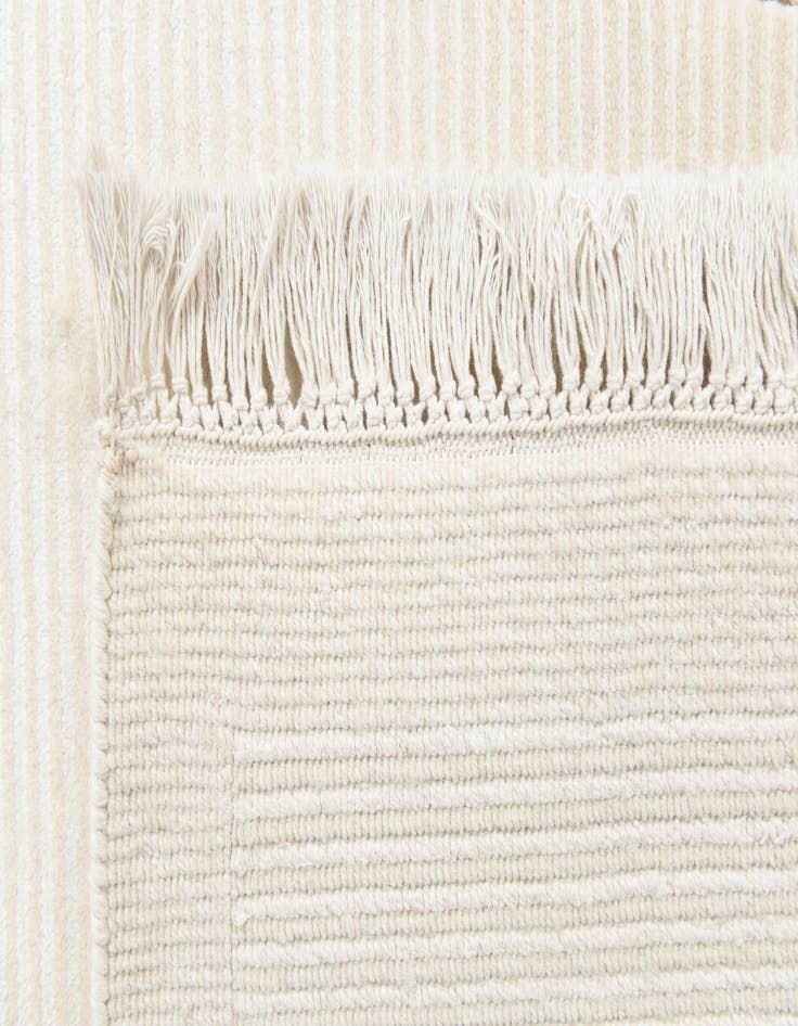 Detail image of  5' 6 x 7' 10  Hand Knotted Darya Wool Rug