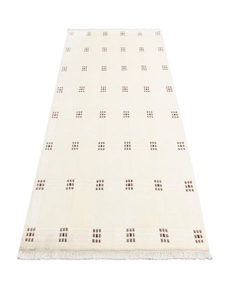 Detail image of  5' 8 x 8'  Hand Knotted Darya Wool Rug