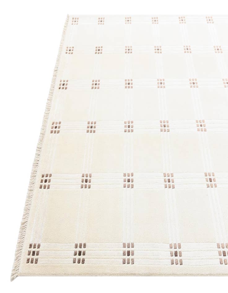 Detail image of  5' 8 x 8'  Hand Knotted Darya Wool Rug