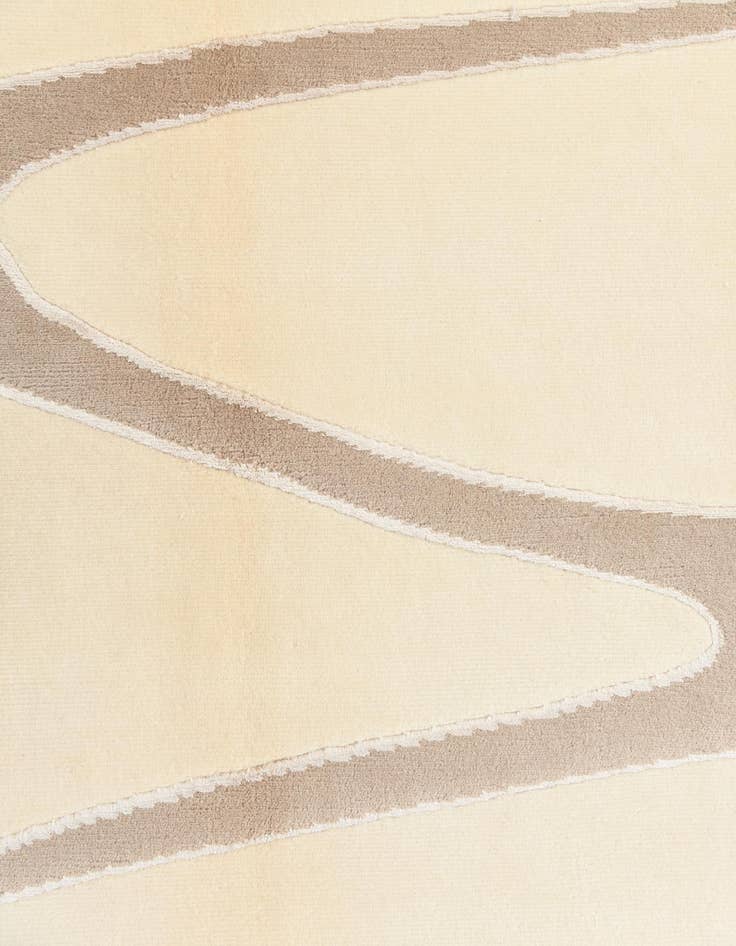 Detail image of  5' 8 x 8'  Hand Knotted Darya Wool Rug