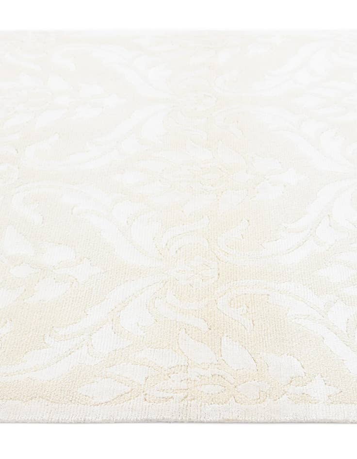 Detail image of  3' x 4' 11  Hand Knotted Darya Wool Rug