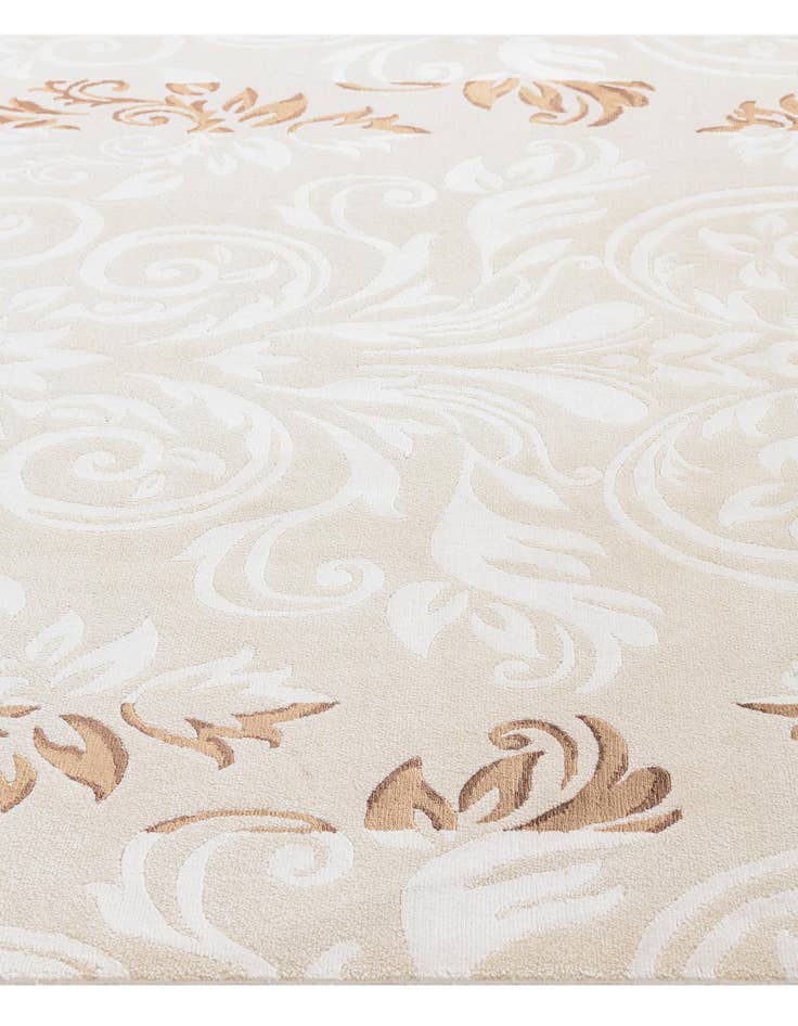 Detail image of  5' 8 x 8'  Hand Knotted Darya Wool Rug