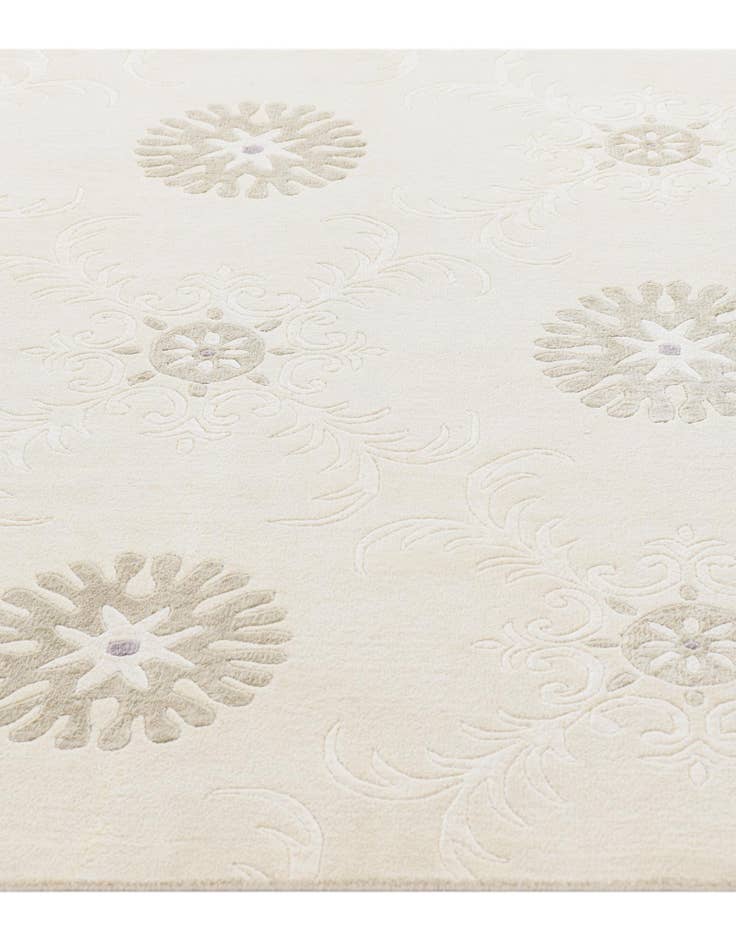 Detail image of  5' 7 x 8'  Hand Knotted Darya Wool Rug