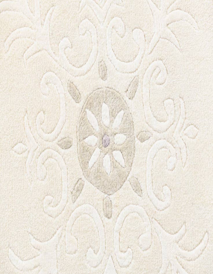 Detail image of  5' 7 x 8'  Hand Knotted Darya Wool Rug