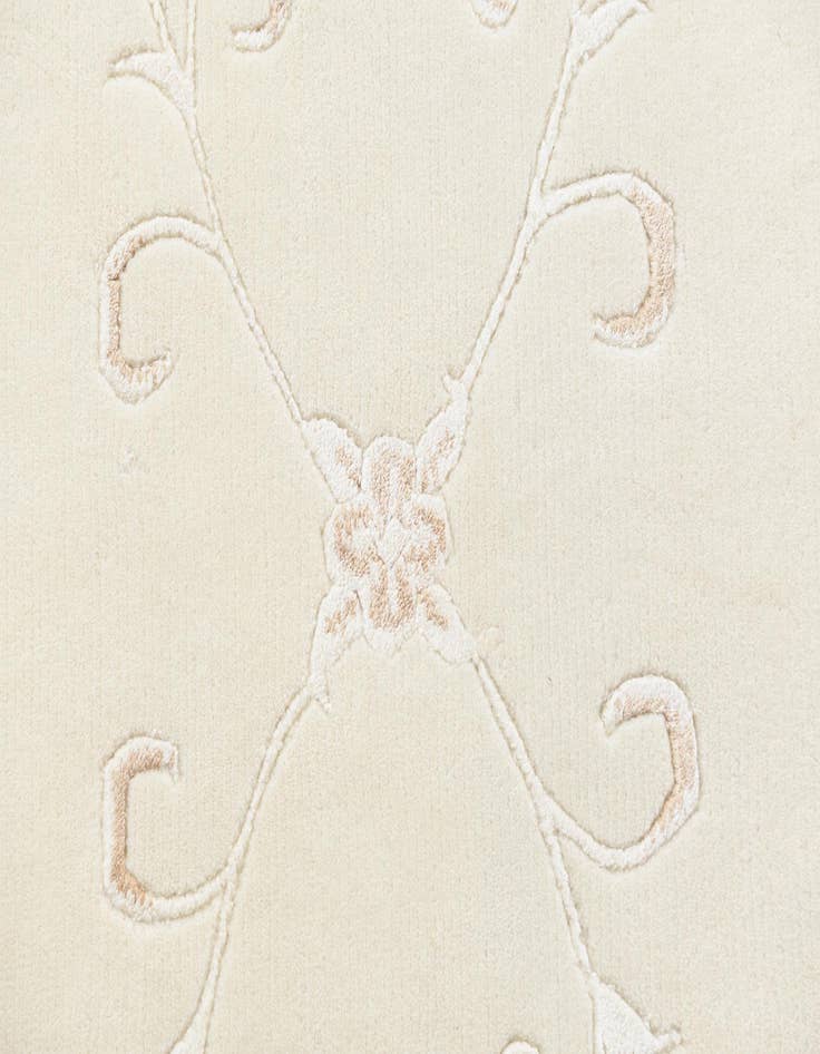 Detail image of  5' 7 x 8'  Hand Knotted Darya Wool Rug