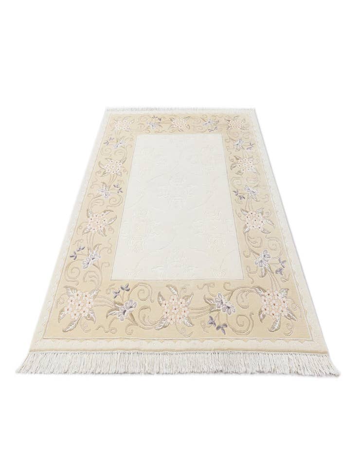 Detail image of  6' x 7' 11 Darya Rug