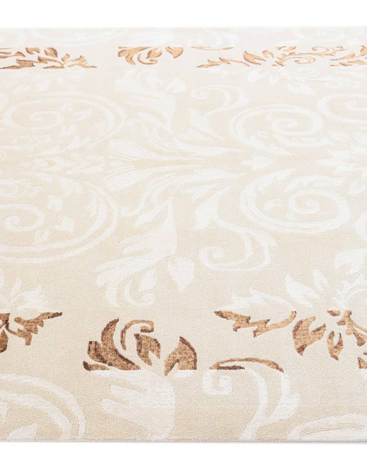 Detail image of  5' 10 x 8' Darya Rug