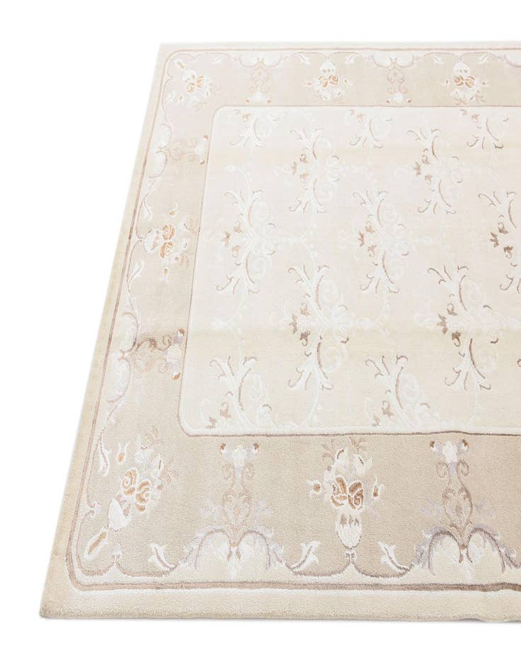 Detail image of  5' 9 x 8' 1 Darya Rug