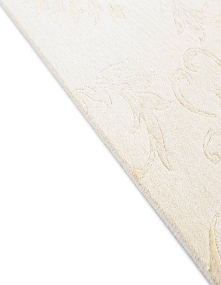 Detail image of  5' 7 x 7' 9  Hand Knotted Darya Wool Rug