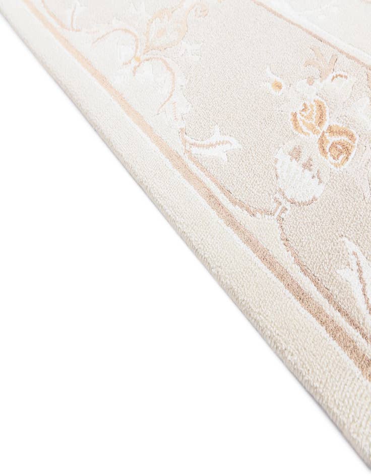 Detail image of  5' 8 x 7' 11  Hand Knotted Darya Wool Rug