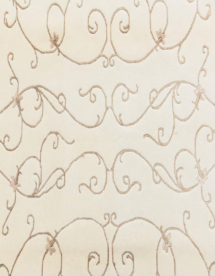 Detail image of  4' 11 x 6' 10 Darya Rug