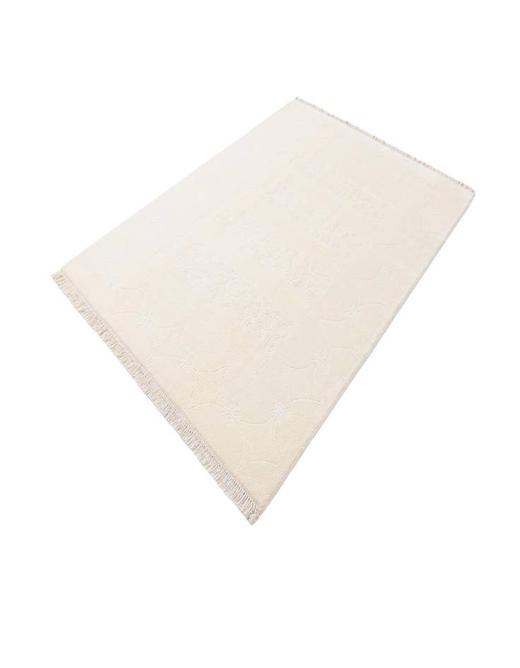 Detail image of  4' 11 x 6' 11 Darya Rug