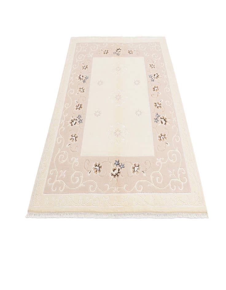 Detail image of  4' 10 x 6' 8 Darya Rug