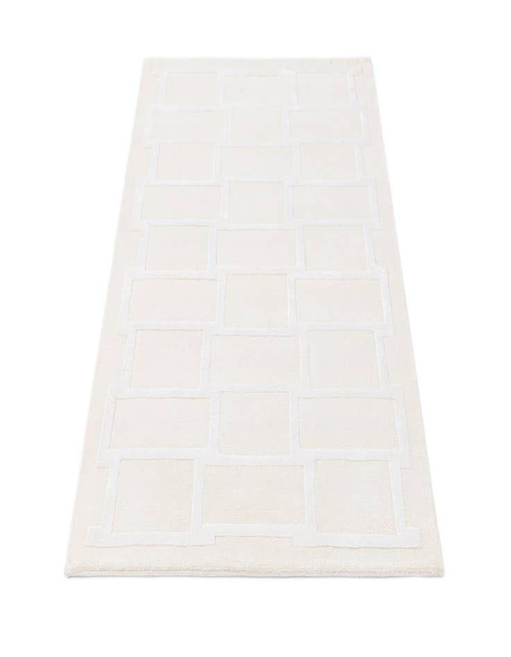 Detail image of  3' x 4' 11  Hand Knotted Darya Wool Rug