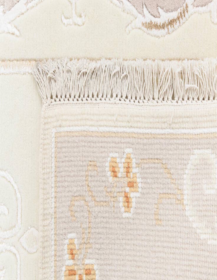 Detail image of  2' 9 x 5' 1  Hand Knotted Darya Wool Rug
