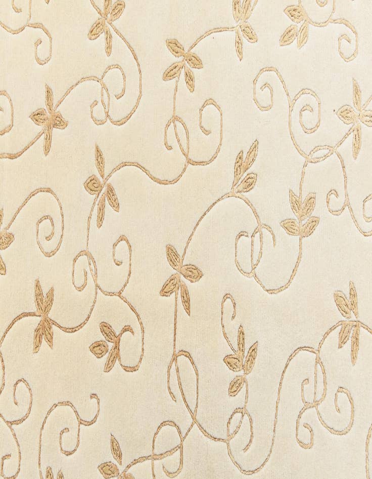 Detail image of  4' 6 x 6' 8  Hand Knotted Darya Rug