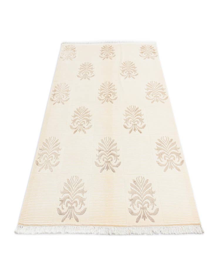 Detail image of  4' 11 x 6' 8  Hand Knotted Darya Wool Rug