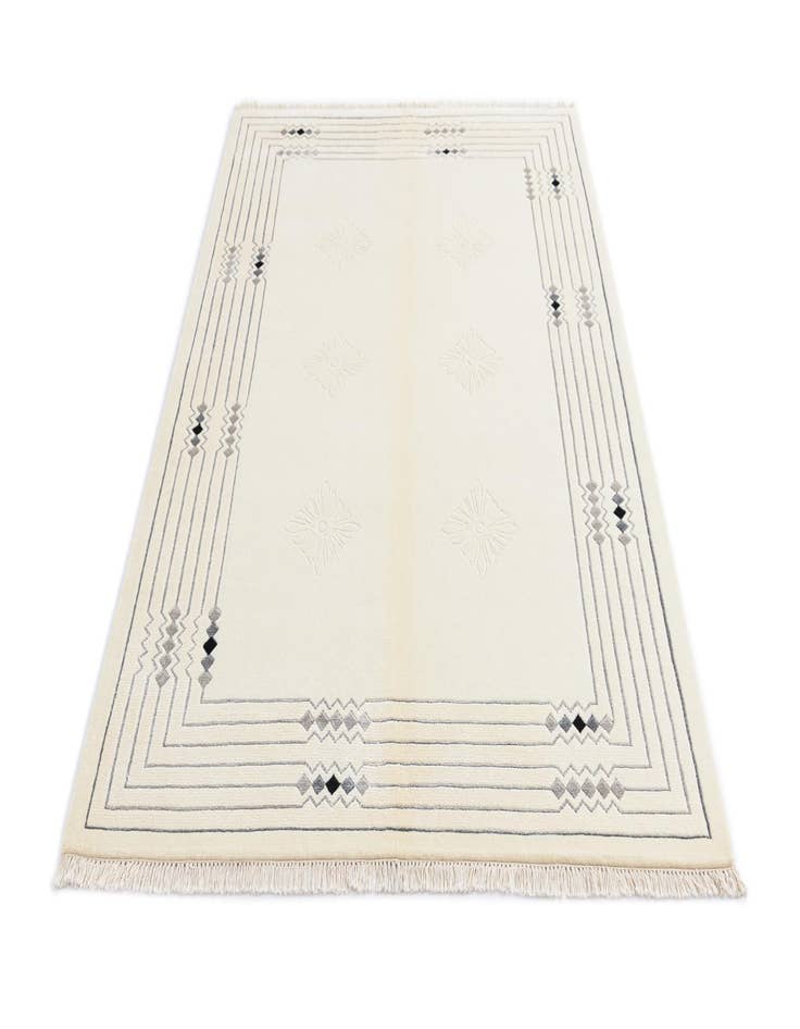 Detail image of  4' 8 x 6' 8  Hand Knotted Darya Wool Rug