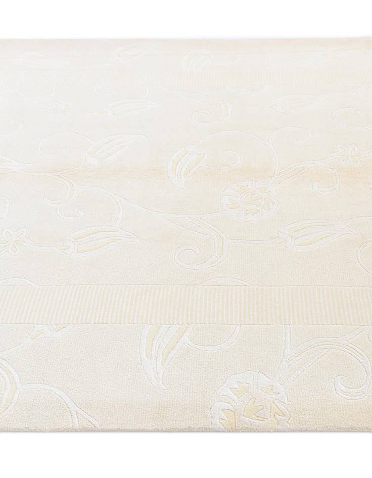 Detail image of  5' x 6' 7  Hand Knotted Darya Wool Rug