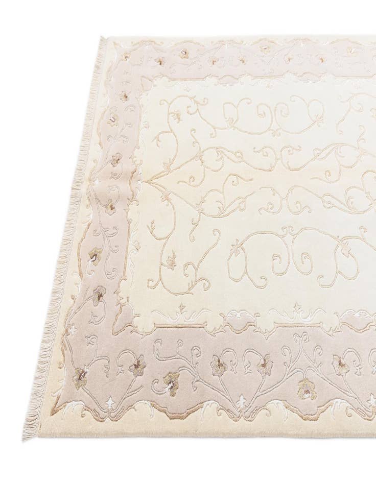 Detail image of  4' 11 x 6' 7  Hand Knotted Darya Wool Rug