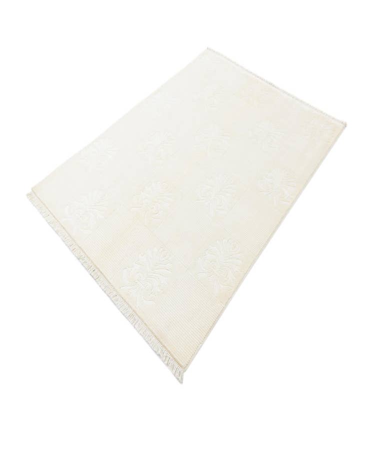 Detail image of  4' 11 x 6' 8  Hand Knotted Darya Wool Rug