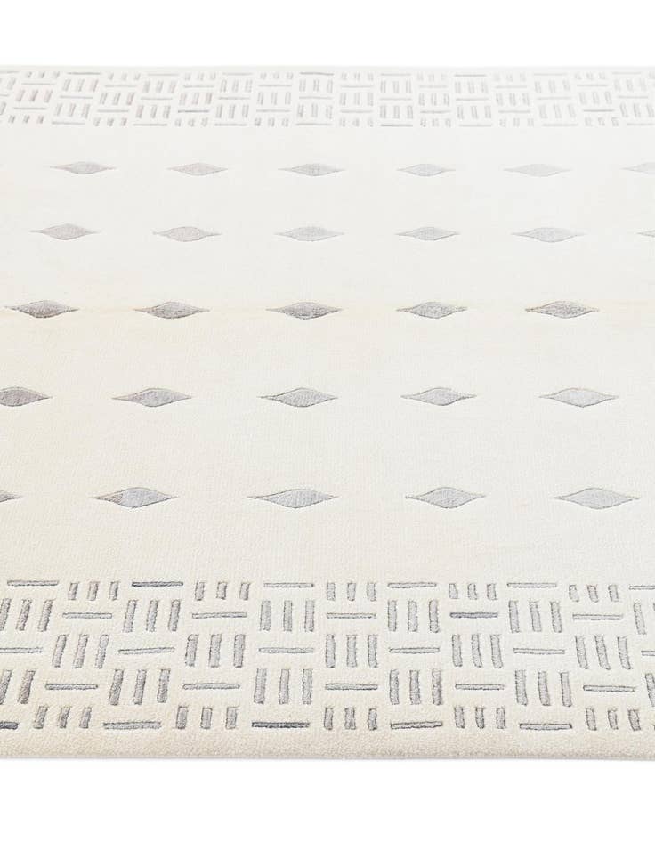 Detail image of  4' 10 x 6' 8  Hand Knotted Darya Wool Rug