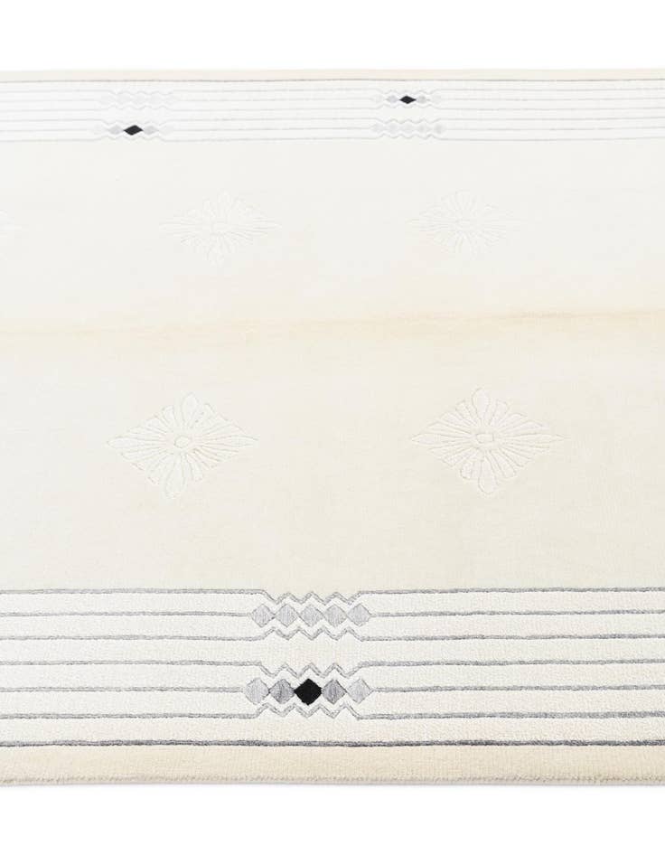 Detail image of  4' 10 x 6' 8  Hand Knotted Darya Wool Rug