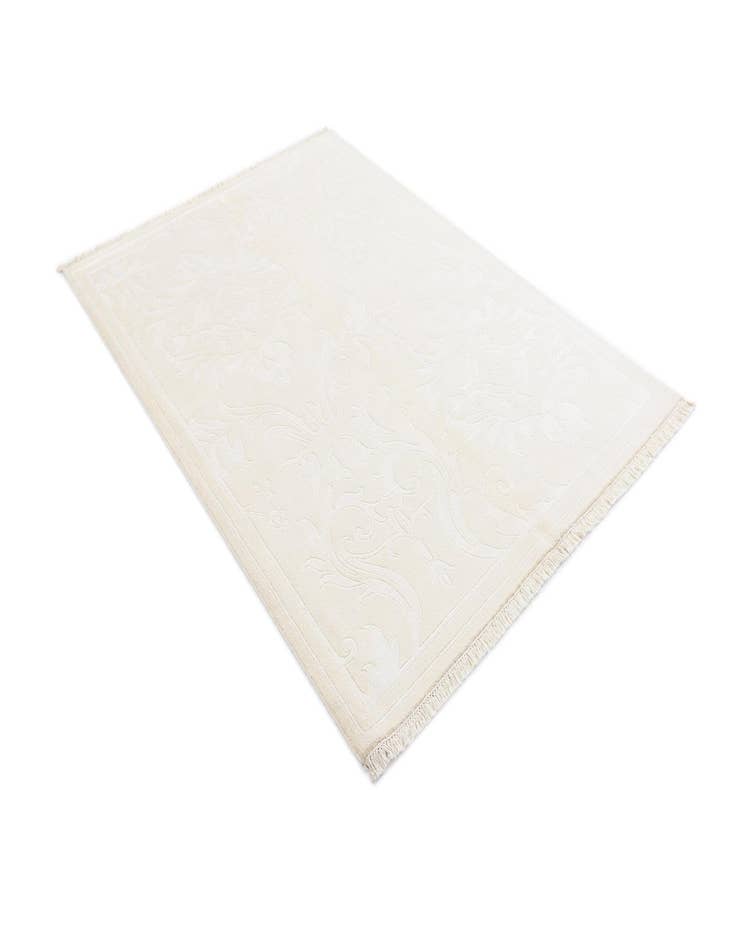 Detail image of  4' 10 x 6' 8 Darya Rug