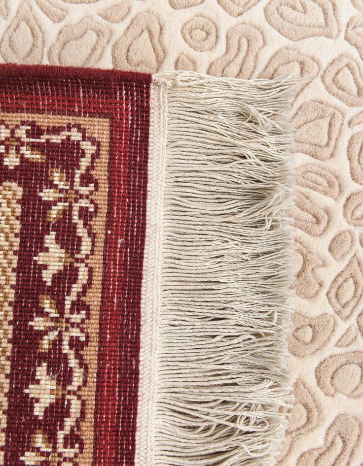 Detail image of  5' x 6' 8 Darya Rug