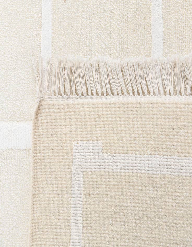 Detail image of  5' 9 x 8' 2  Hand Knotted Darya Wool Rug