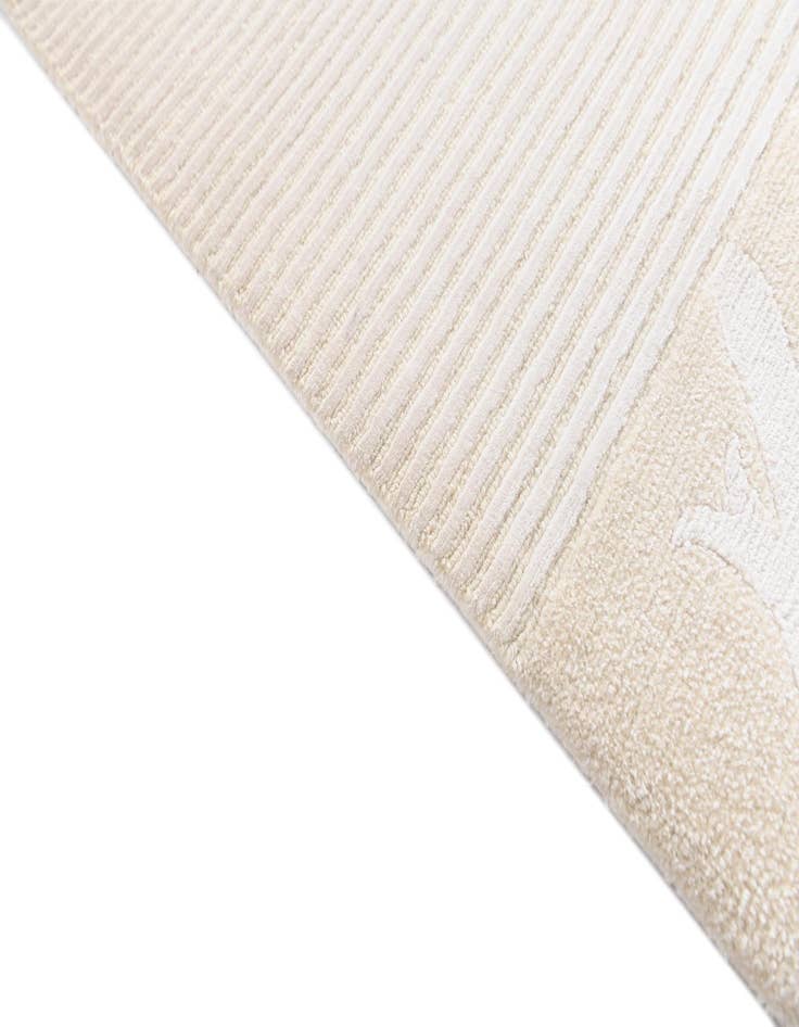 Detail image of  5' 7 x 7' 9  Hand Knotted Darya Wool Rug