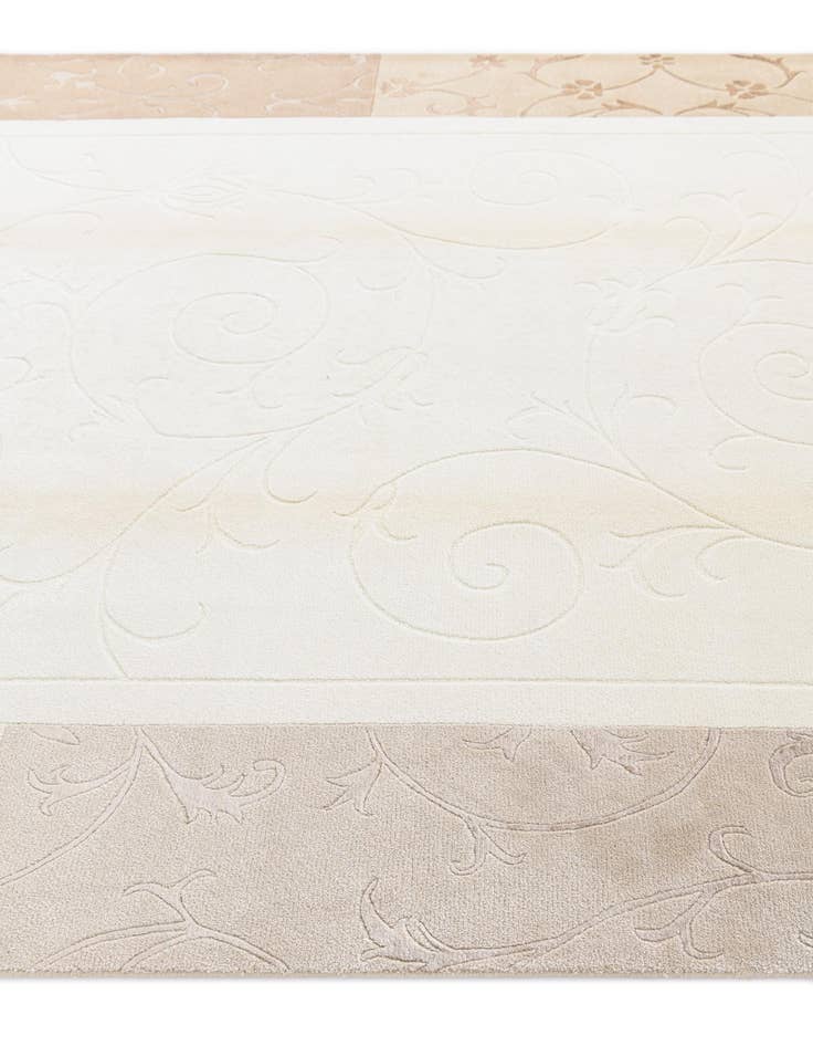 Detail image of  6' 8 x 9' 11  Hand Knotted Darya Wool Rug