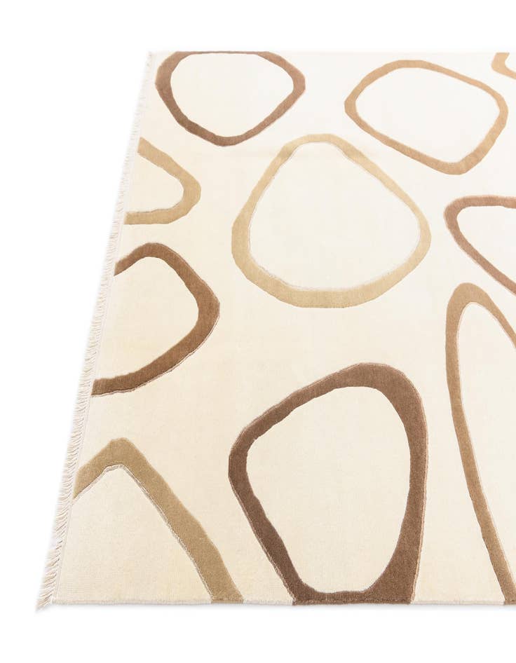 Detail image of  6' 4 x 9' 3  Hand Knotted Darya Wool Rug
