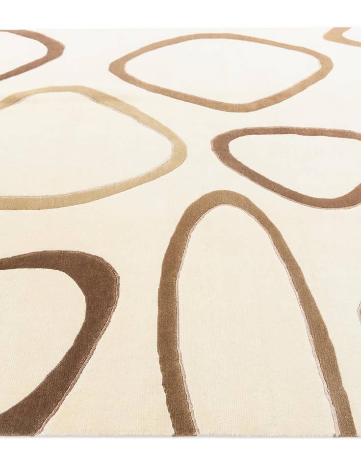 Detail image of  6' 4 x 9' 3  Hand Knotted Darya Wool Rug