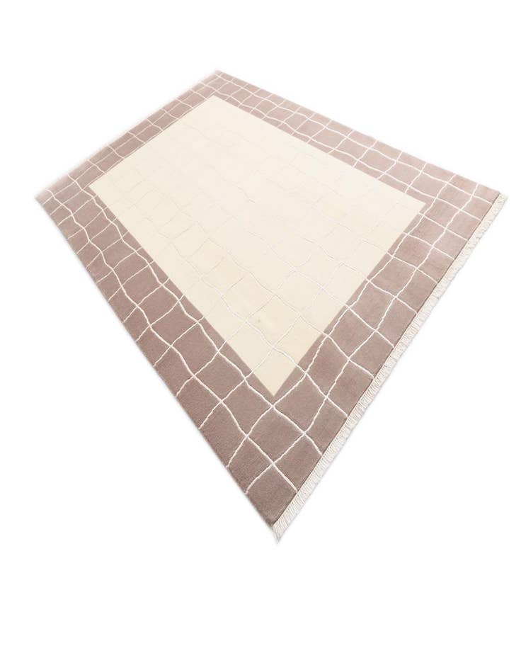 Detail image of  6' x 9' 7  Hand Knotted Darya Wool Rug