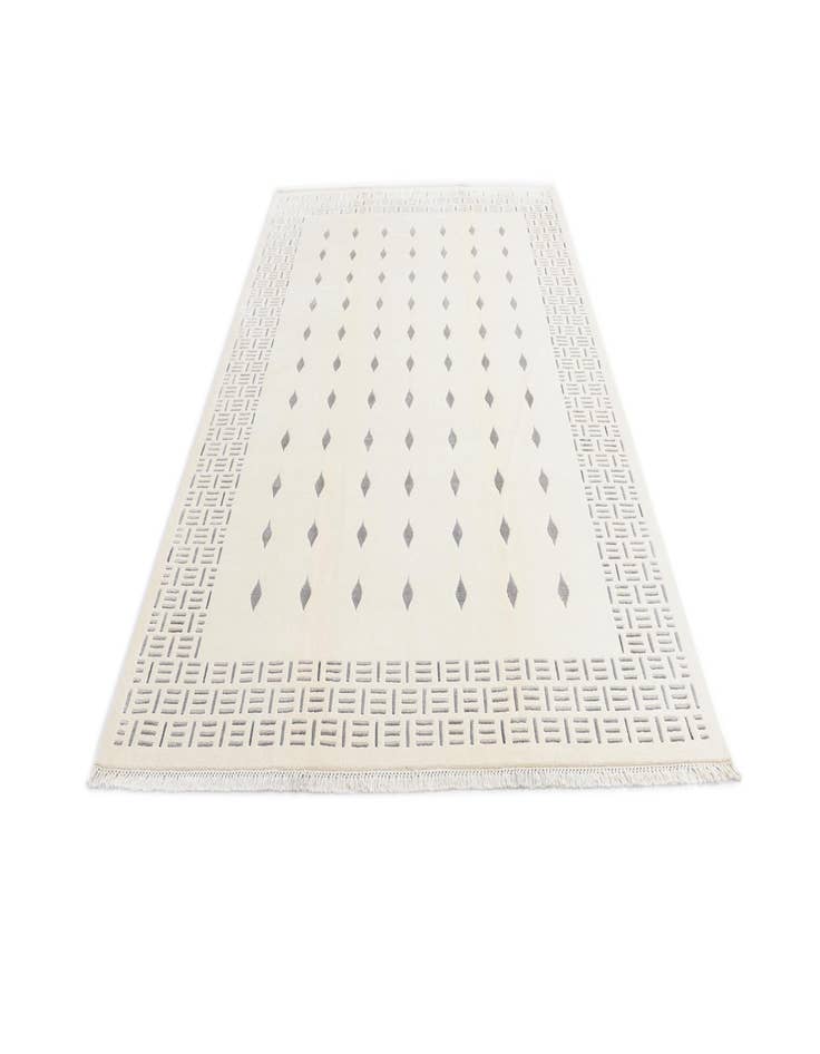 Detail image of  6' 7 x 9' 10  Hand Knotted Darya Wool Rug