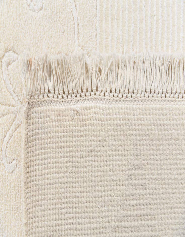 Detail image of  7' x 9' 9  Hand Knotted Darya Wool Rug