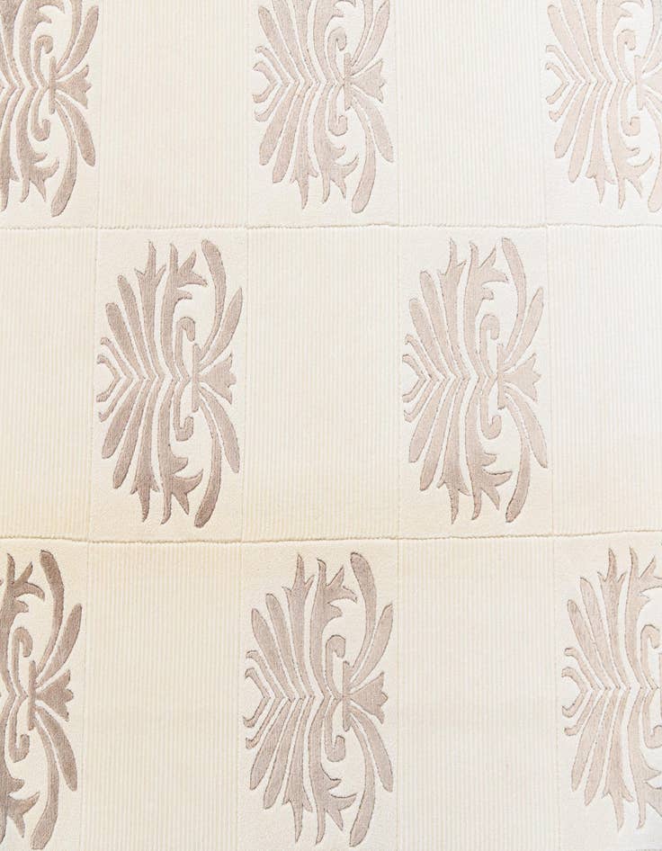 Detail image of  6' 7 x 9' 7  Hand Knotted Darya Wool Rug