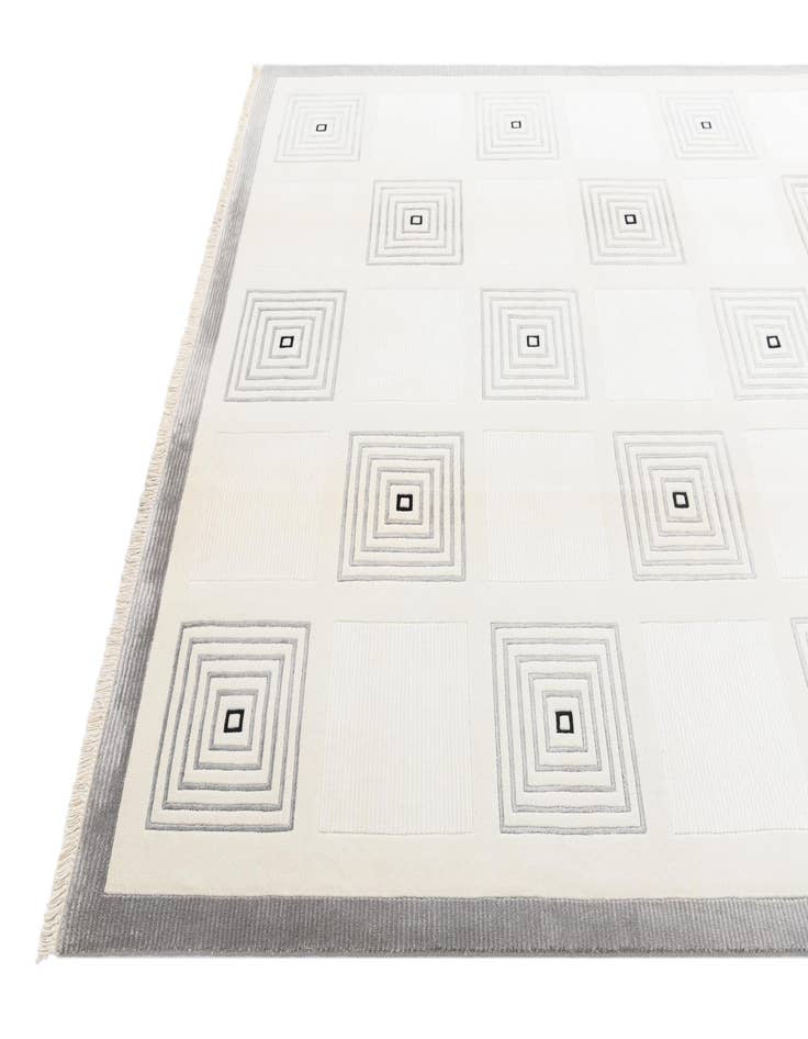 Detail image of  6' 11 x 9' 5  Hand Knotted Darya Wool Rug