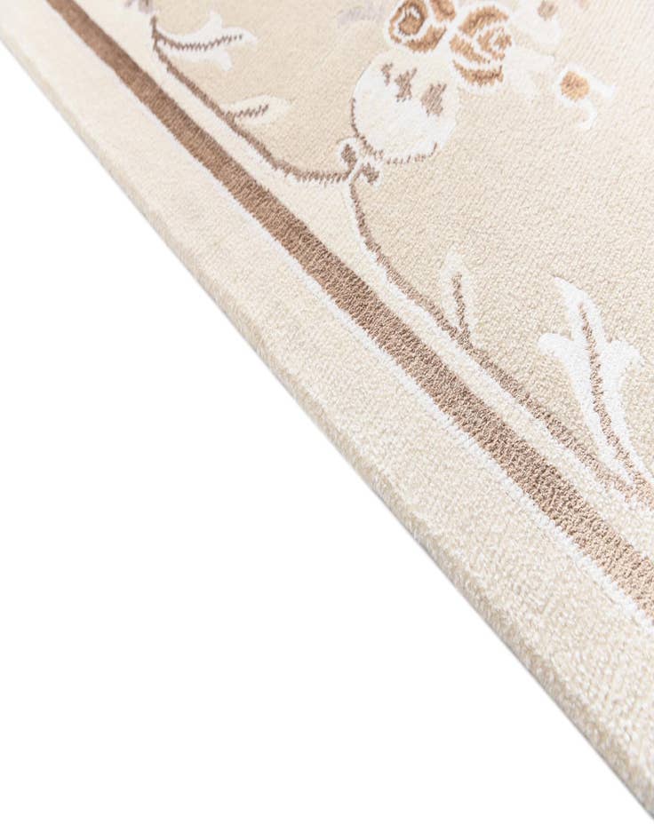 Detail image of  6' 9 x 9' 10  Hand Knotted Darya Wool Rug