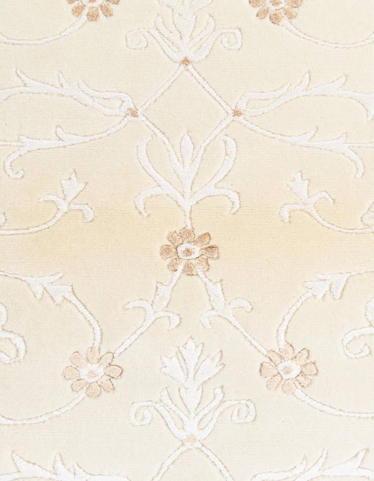 Detail image of  2' 8 x 5' 2  Hand Knotted Darya Wool Rug