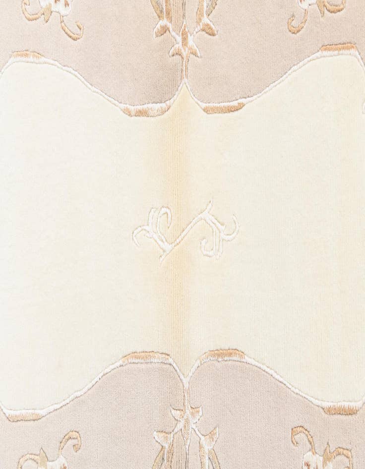 Detail image of  2' 9 x 4' 11  Hand Knotted Darya Wool Rug