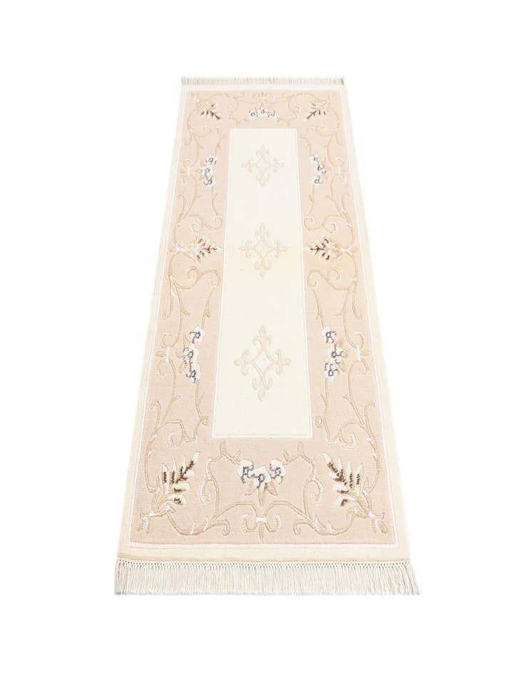 Detail image of  2' 9 x 5'  Hand Knotted Darya Wool Rug