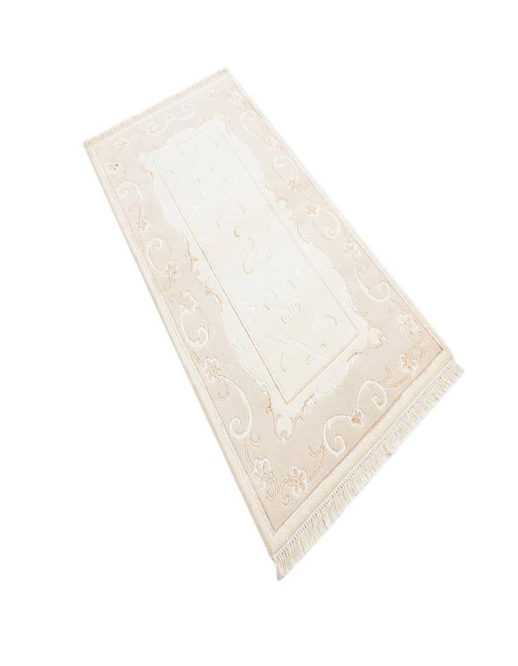 Detail image of  2' 8 x 4' 10  Hand Knotted Darya Wool Rug