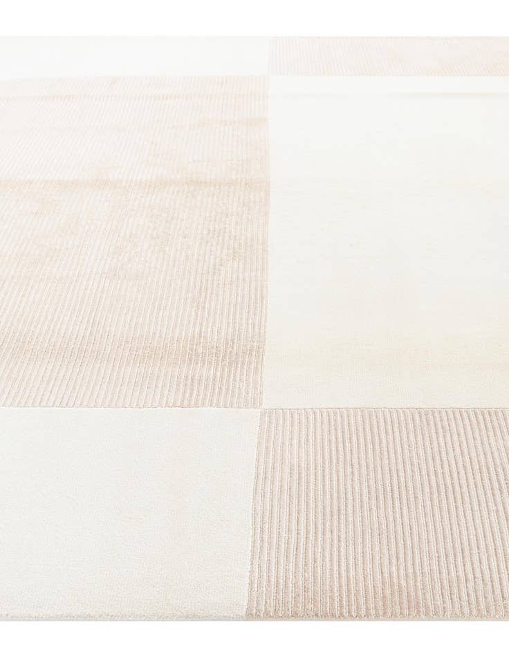 Detail image of  8' 2 x 11' 5  Hand Knotted Darya Wool Rug