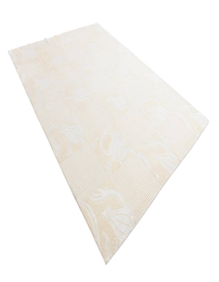 Detail image of  8' 4 x 11' 5  Hand Knotted Darya Wool Rug