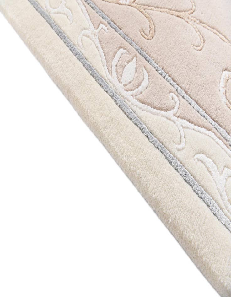 Detail image of  8' 2 x 11' 3  Hand Knotted Darya Rug