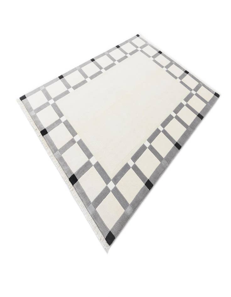 Detail image of  5' 6 x 7' 9  Hand Knotted Darya Wool Rug