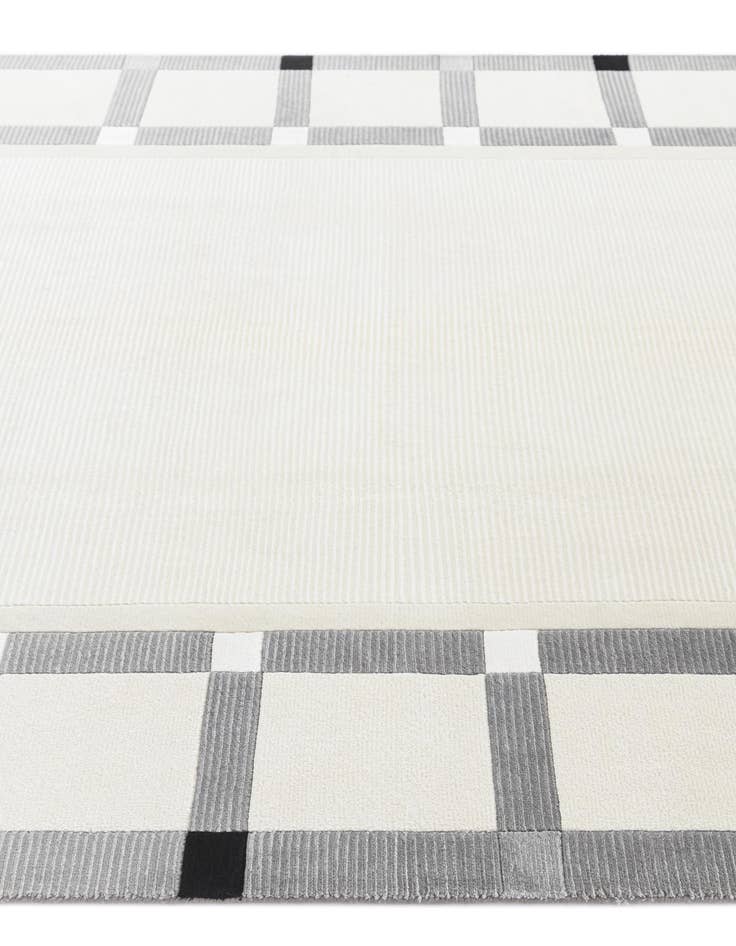 Detail image of  5' 6 x 7' 9  Hand Knotted Darya Wool Rug