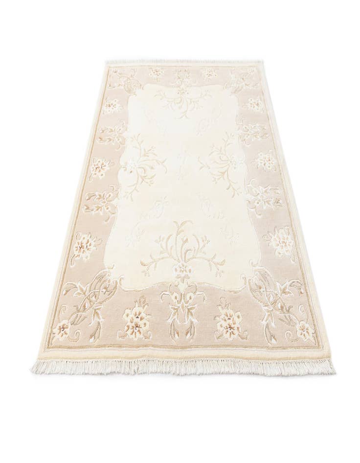 Detail image of  4' 11 x 6' 9 Darya Rug